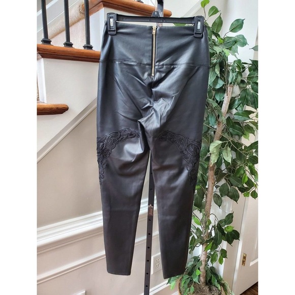 Bebe Women's Solid Black Polyester Pull On Mid Rise Skinny Fit Pant Size X-Small - Picture 5 of 12